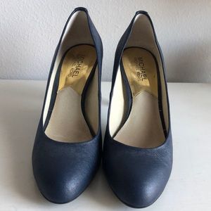 Worn twice Michael Kors pumps